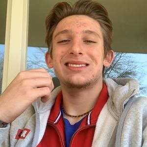 Meet your Posher, Cade